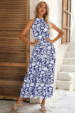 Robe d’été noire fleurie à une ligne avec ceinture