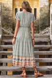 Robe d’été trapèze à col en V imprimé vert clair