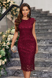 Robe de cocktail en dentelle à col rond fourreau bordeaux