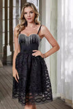 Robe courte de bal à franges noires avec tulle