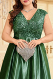Fard à joues rose grande taille satin longue mère de la mariée robe