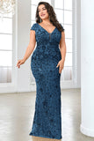 Robe longue grande taille bordeaux scintillante de la mère de la mariée