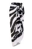 Maillot de bain une pièce noir dos nu avec couverture