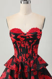 Noir Rouge Floral A-ligne Sweetheart Tiered Corset Robe courte de retour à la maison
