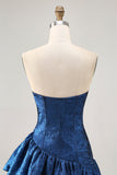 Robe de cocktail asymétrique bleu foncé sans bretelles A Line