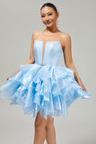 Corset à plusieurs niveaux bleu Une robe de bal sans bretelles avec lacets dans le dos