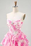 Corset trapèze sans bretelles à plusieurs niveaux Robe courte à fleurs fuchsia pour les retrouvailles