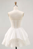 Corset bustier en satin blanc Une Robe de cocktail