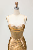 Satin métallisé froncé doré Corset moulant Robe de bal avec perles