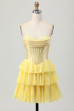 Robe de cocktail corset fuchsia sans bretelles à plusieurs niveaux
