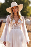 Robe de mariée blanche à manches flottantes avec dentelle