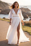 Robe de mariée blanche A Line V Neck Sweep Train avec fente