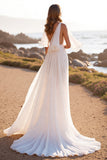 Robe de mariée blanche à col en V avec volants