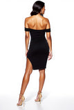 Robe de cocktail courte moulante noire à épaules dénudées