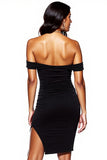 Robe de cocktail courte moulante noire à épaules dénudées