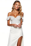 Robe formelle blanche sirène à épaules dénudées avec fente