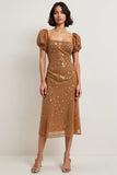 Robe de vacances midi en dentelle brune scintillante à manches