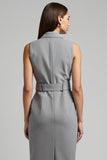 Robe de travail midi à double boutonnage en satin gris avec ceinture