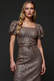 Robe de vacances moulante à paillettes gris foncé scintillante avec volants
