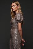 Robe de vacances moulante à paillettes gris foncé scintillante avec volants