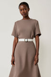 Simple A Line Robe de Travail Midi Grise Avec Ceinture
