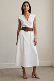Robe de travail blanche à col en V avec ceinture