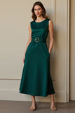 Robe de travail maxi en satin à col rond vert foncé avec ceinture