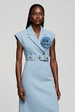 Robe de travail midi à revers crantés floral bleu clair avec ceinture