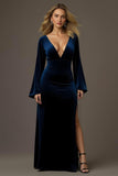 Robe de soirée de vacances en velours à manches longues et fourreau bleu royal