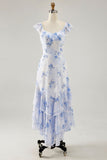 Robe d’invitée de mariée à volants imprimée florale bleue