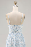 Robe d’invitée de mariée à bretelles spaghetti florales imprimées bleues