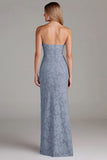 Robe de demoiselle d’honneur longue sans bretelles gaine bleu poussiéreux