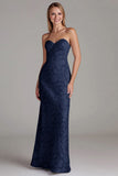 Robe de demoiselle d’honneur longue sans bretelles gaine bleu poussiéreux