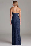 Robe de demoiselle d’honneur longue sans bretelles gaine bleu poussiéreux