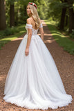 Corset ivoire à épaules dénudées Une robe de mariée à application de ligne