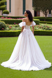 Robe de mariée à épaules dénudées ivoire une ligne appliquée