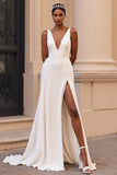 Robe de mariée en satin ivoire à col en V avec fente