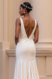 Robe de mariée en satin ivoire à col en V avec fente