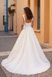Robe de mariée longue plissée en tulle ivoire