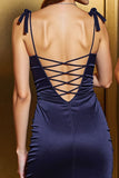 Robe courte moulante moulante en satin bleu marine avec noeuds