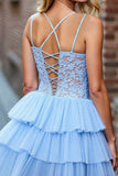 Robe courte de retour à la maison corset à plusieurs niveaux bleu ciel avec appliques