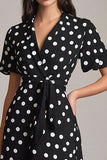 Noir Blanc Robe trapèze à pois à pois avec ceinture