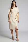 Robe de travail midi froncée champagne perlée