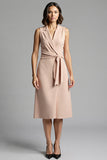 Robe de travail midi à revers cranté champagne avec ceinture