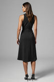 Robe de travail midi froncée noire à col en V
