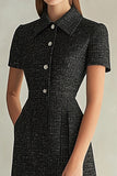 Robe de travail noire à col haut à simple boutonnage