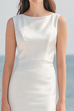 Robe de fiançailles longue en satin ivoire à col bateau avec fente