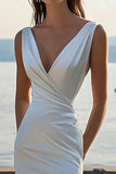 Robe maxi de fiançailles en satin ivoire fourreau col en V avec fente