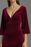 Robe longue de soirée des Fêtes en velours bordeaux à col en V à manches 3/4