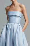 Robe formelle bustier bleu ciel une ligne en satin